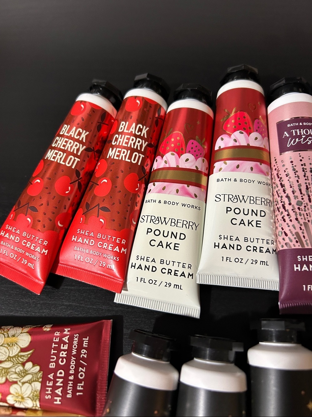 Bundle of 19 pieces Bath & Body Works Shea Butter Hand Creams - Picture 4 of 7
